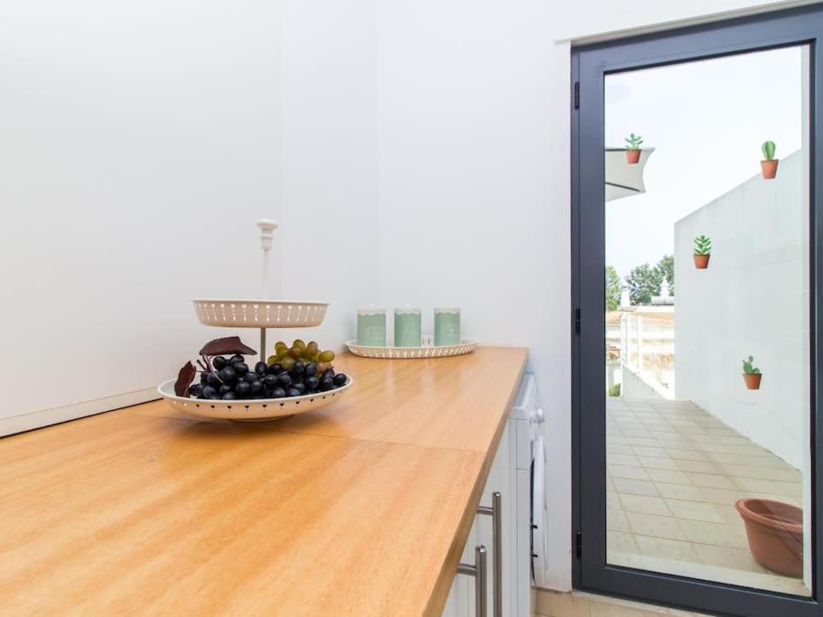 Rainbow House - Sea View & Pool & Garage & Garden & Albufeira Βίλα Εξωτερικό φωτογραφία