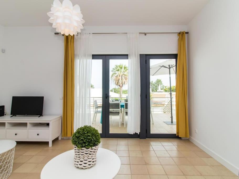 Rainbow House - Sea View & Pool & Garage & Garden & Albufeira Βίλα Εξωτερικό φωτογραφία