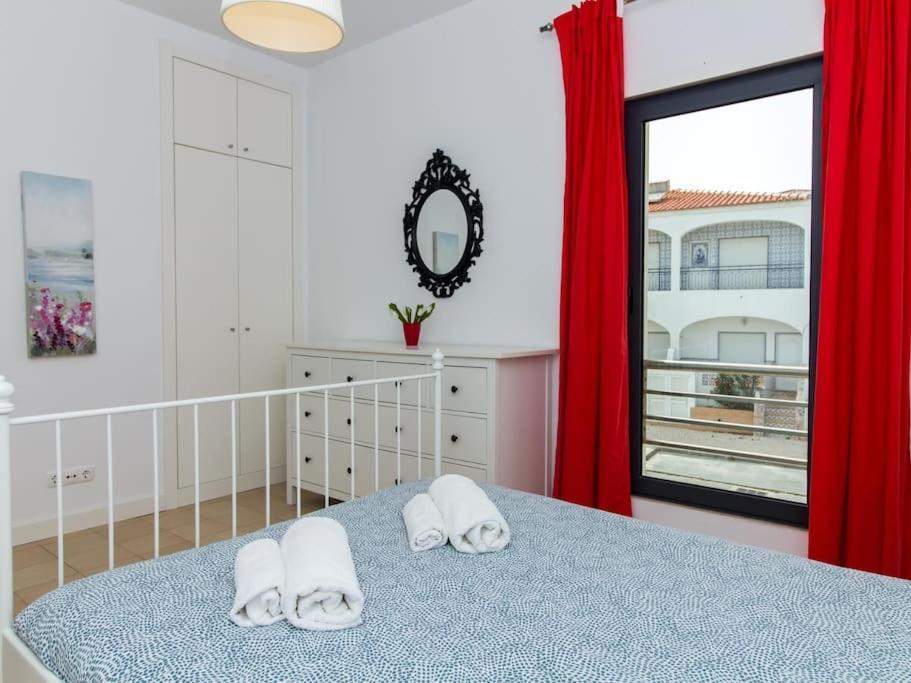 Rainbow House - Sea View & Pool & Garage & Garden & Albufeira Βίλα Εξωτερικό φωτογραφία